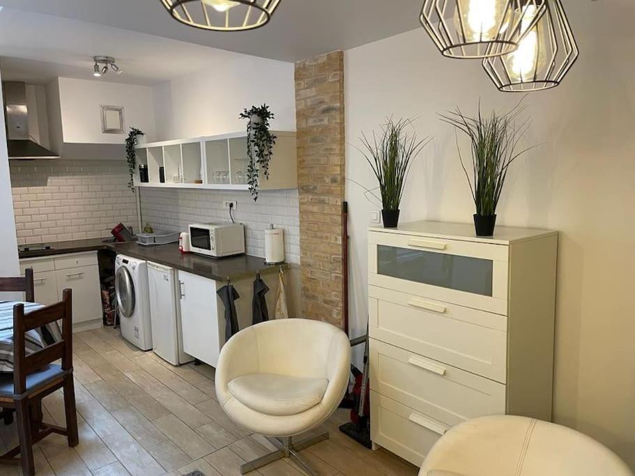 Le Cosy - 2 Pers - Hyper Centre De Fontainebleau公寓 外观 照片